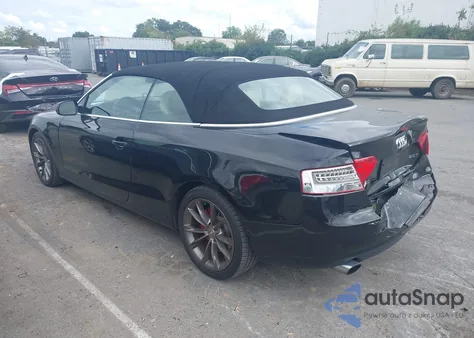 2013 Audi A5 2.0T Premium z USA, uszkodzony, nr VIN WAUAFAFH9DN000347